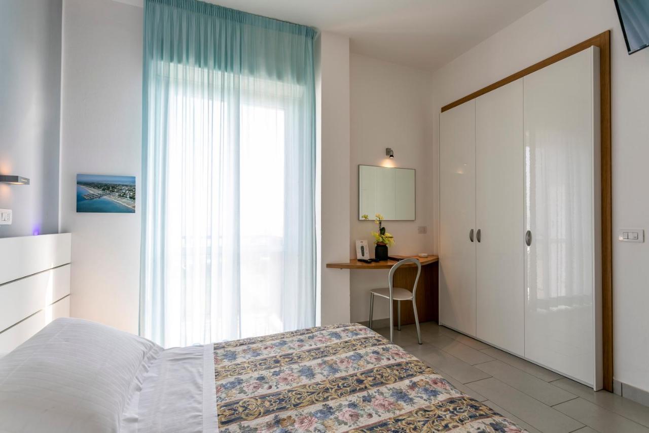 Hotel Baya - In Centro, Sul Mare Μιλάνο Μαριτίμα Εξωτερικό φωτογραφία