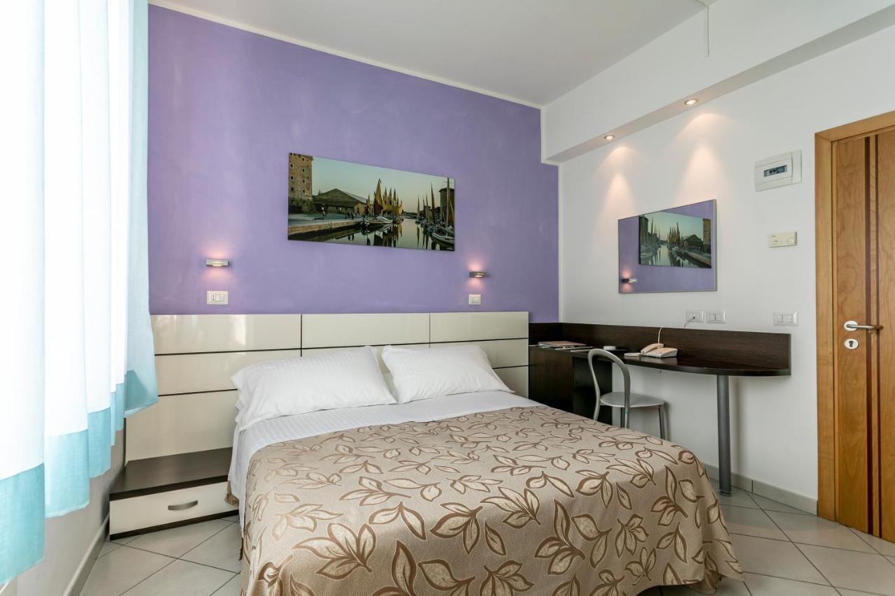 Hotel Baya - In Centro, Sul Mare Μιλάνο Μαριτίμα Εξωτερικό φωτογραφία