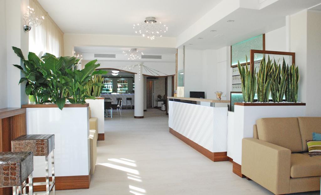 Hotel Baya - In Centro, Sul Mare Μιλάνο Μαριτίμα Εξωτερικό φωτογραφία